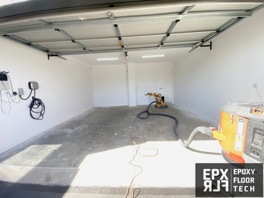 prepration-diamond-grinding-vacuuming-garage-epoxy-floor-painting-1