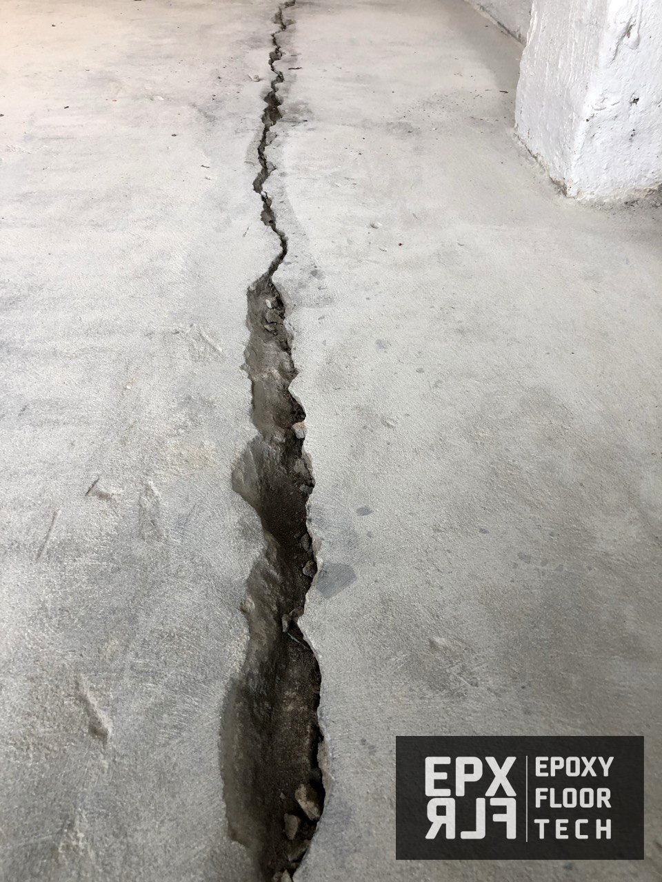 broken-slab-massive-crack-garage-floor-repair