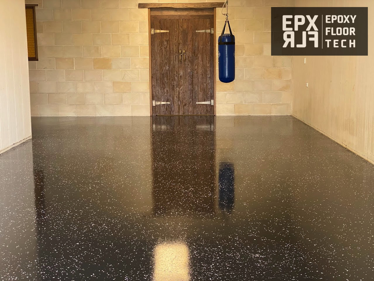 decorative-partial-flake-epoxy-flooring-Northern Beaches